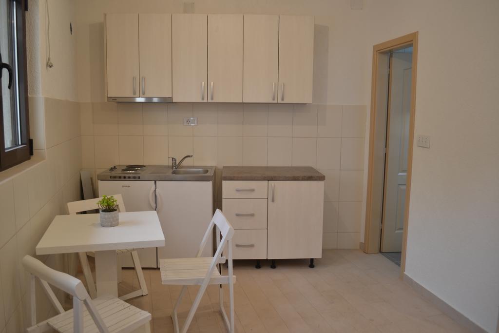 Apartments Nikovic Risan Εξωτερικό φωτογραφία